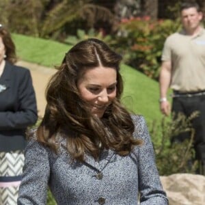 Kate Middleton inaugure le Magic Garden au palais Hampton Court à Londres. Le 4 mai 2016