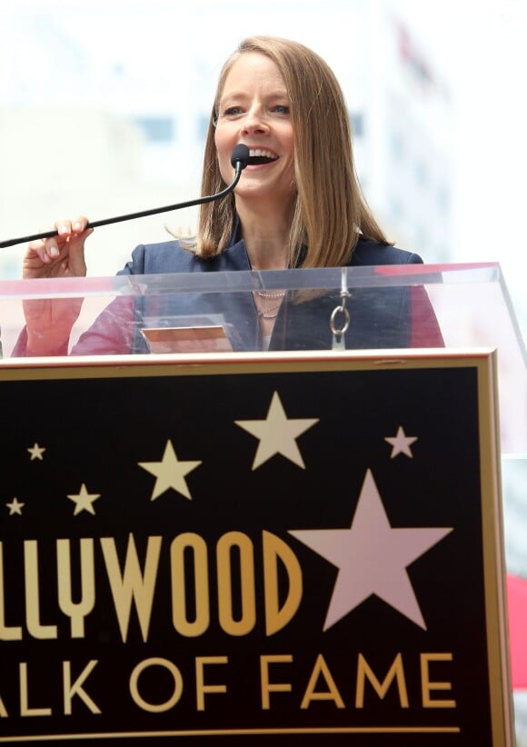 Jodie Foster - Jodie Foster reçoit son étoile sur le Walk Of Fame à Hollywood, le 4 mai 2016 © Sammi/AdMedia