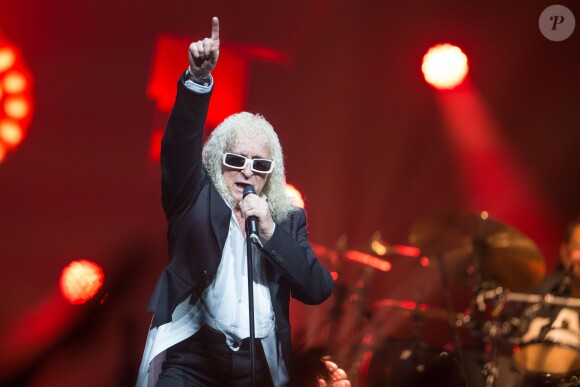 Michel Polnareff en concert à l'AccorHotels Arena de Paris le 7 mai 2016. © Cyril Moreau/Bestimage