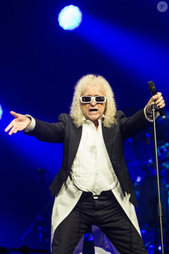 Michel Polnareff en concert à l'AccorHotels Arena de Paris le 7 mai 2016. © Cyril Moreau/Bestimage