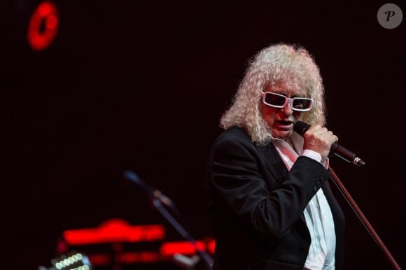 Michel Polnareff en concert à l'AccorHotels Arena de Paris le 7 mai 2016. © Cyril Moreau/Bestimage