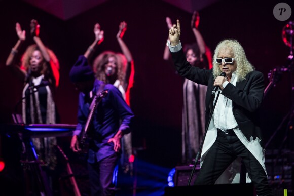Michel Polnareff en concert à l'AccorHotels Arena de Paris le 7 mai 2016. © Cyril Moreau/Bestimage