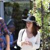 Exclusif - Lea Michele et son petit-ami Matthew Paetz vont déjeuner au restaurant alors qu'ils fêtent leur 1 an de relation en ce mois d'avril à West Hollywood, le 29 avril 2015.