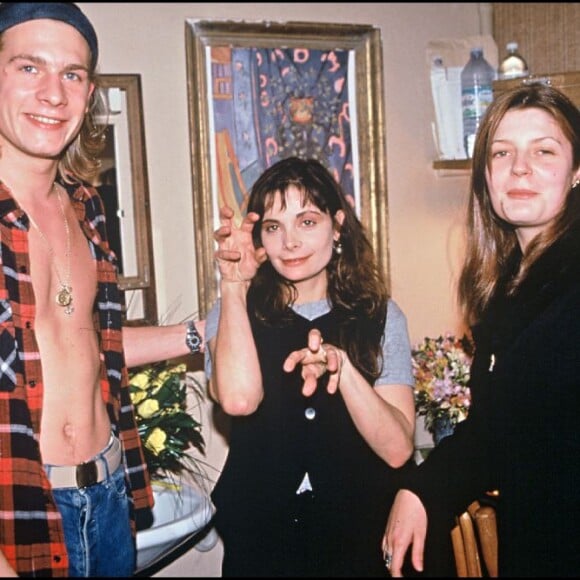 Guillaume Depardieu, Marie Trintignant et Chiara Mastroianni à Paris en 1994.