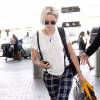 Kristen Stewart arrive à l'aéroport de LAX à Los Angeles pour prendre l’avion, le 8 mai 2016