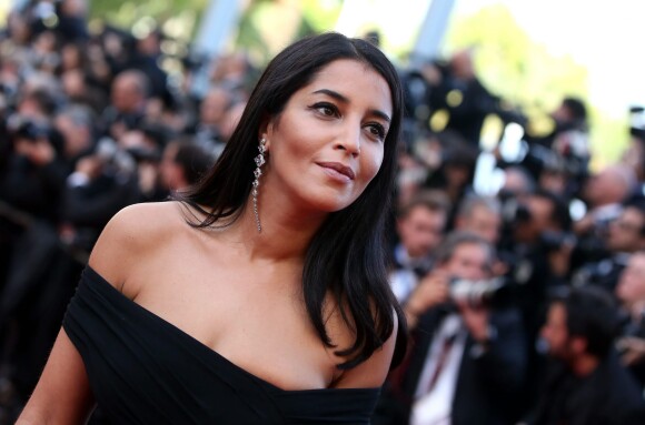 Leïla Bekhti - Montée des marches du film "Café Society" pour l'ouverture du 69ème Festival International du Film de Cannes. Le 11 mai 2016. © Borde-Jacovides-Moreau/Bestimage