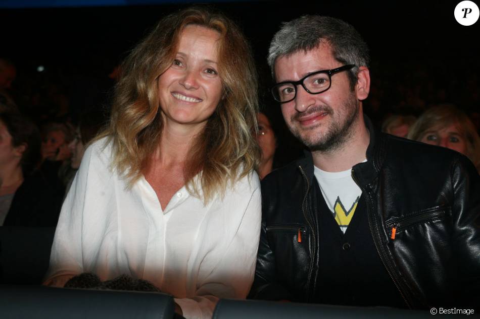 Le chanteur Grégoire et sa femme Eléonore de Galard - Jour 3 - People au concert de Michel Polnareff à l&#039;AccorHotels Arena de Paris le 10 mai 2016.