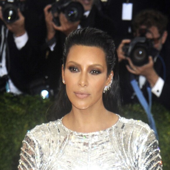 Kim Kardashian à la Soirée Costume Institute Benefit Gala 2016 (Met Ball) sur le thème de "Manus x Machina" au Metropolitan Museum of Art à New York, le 2 mai 2016. © Future-Image/Zuma Press/Bestimage