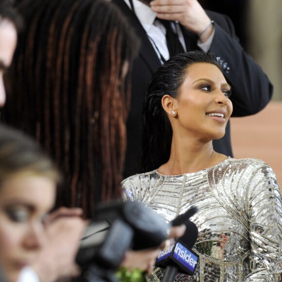 Kim Kardashian West et son mari Kanye West à la Soirée Costume Institute Benefit Gala 2016 (Met Ball) sur le thème de "Manus x Machina" au Metropolitan Museum of Art à New York, le 2 mai 2016. © Future-Image via ZUMA Wire/Bestimage
