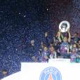  Le PSG a célébré son titre de champion de France et les adieux de Zlatan Ibrahimovic le 14 mai 2016 au Parc des Princes après une victoire contre le FC Nantes (4-0) dans le cadre de la 38e et dernière journée de Ligue 1. 