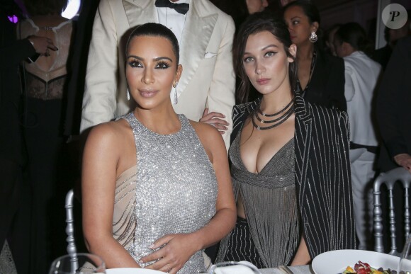 Kim Kardashian, Bella Hadid - Dîner de la soirée de Grisogono à l'hôtel Eden Roc au Cap d'Antibes lors du 69ème Festival International du Film de Cannes. Le 17 mai 2016. © Borde-Bebert-Jacovides / Bestimage