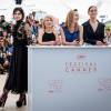 Soko, Muriel et Delphine Coulin, Ariane Labed - Photocall du film "Voir du pays" lors du 69e Festival International du Film de Cannes le 18 mai 2016. © Borde-Moreau/Bestimage