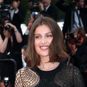 Laetitia Casta - Montée des marches du film "La fille inconnue" lors du 69ème Festival International du Film de Cannes. Le 18 mai 2016. © Borde-Jacovides-Moreau/Bestimage