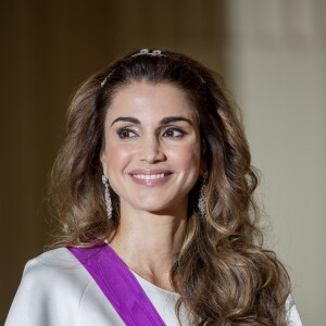 Le roi Philippe et la reine Mathilde de Belgique donnaient un banquet d'Etat en l'honneur du roi Abdullah II et de la reine Rania (photo) de Jordanie au château de Laeken le 18 mai 2016 à l'occasion de leur visite officielle.