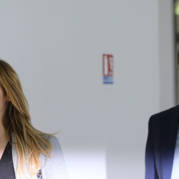 Nabilla Benat­tia et son avocat, maître Christian Saint-Palais - Reprise du procès de Nabilla Benat­tia qui compa­raît devant le tribu­nal correc­tion­nel de Nanterre le 19 mai 2016. La jeune femme est accusée d'avoir poignardé son compagnon Thomas Vergara à la suite d'une dispute et risque jusqu'à 7 ans de prison.19/05/2016 - Nanterre