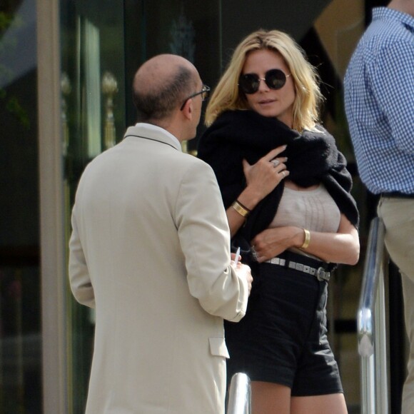 Heidi Klum et son compagnon Vito Schnabel arrivent à l'hôtel du Cap-Eden-Roc à l'occasion du 69ème Festival International du Film de Cannes le 18 mai 2016