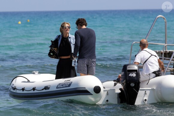 Heidi Klum et Vito Schnabel quittent le Club 55 à Ramatuelle, le 18 mai 2016