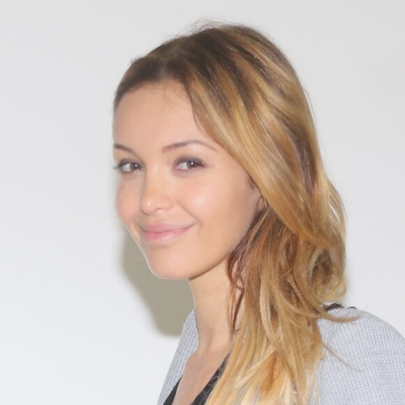 Nabilla Benat­tia - Reprise du procès de Nabilla Benat­tia qui compa­raît devant le tribu­nal correc­tion­nel de Nanterre le 19 mai 2016. La jeune femme est accusée d'avoir poignardé son compagnon Thomas Vergara à la suite d'une dispute et risque jusqu'à 7 ans de prison.