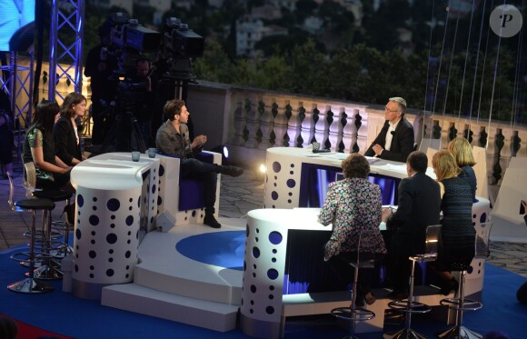 Exclusif - Xavier Dolan à l'enregistrement de l'émission "On n'est pas couché" à la Villa Domergue lors du 69ème Festival International du Film de Cannes le 18 mai 2016.