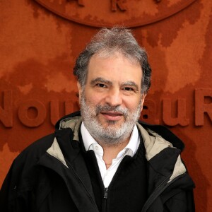 Raphaël Mezrahi au village des Internationaux de France de tennis de Roland-Garros à Paris le 23 mai 2016. © Dominique Jacovides/Bestimage