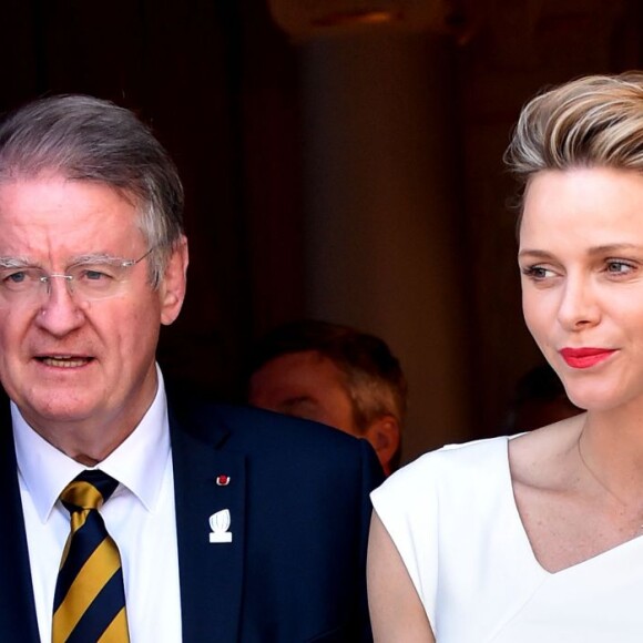Exclusif - Bernard Lapasset, président de World Rugby, avec le prince Albert II de Monaco et la princesse Charlene lors du tirage au sort, le 23 mai à l'hôtel Hermitage de Monte-Carlo, des tournois de repêchage de rugby à 7 Monaco Sevens et Dublin Sevens pour les Jeux olympiques de Rio de Janeiro. © Bruno Bebert/BestImage