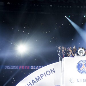 Zlatan Ibrahimovic lors de son dernier match au Parc des Princes avec le PSG, le 14 mai 2016