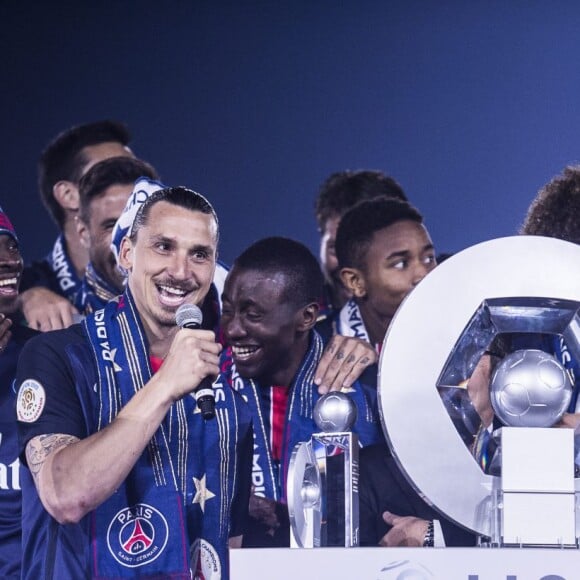 Zlatan Ibrahimovic lors de son dernier match au Parc des Princes avec le PSG, le 14 mai 2016