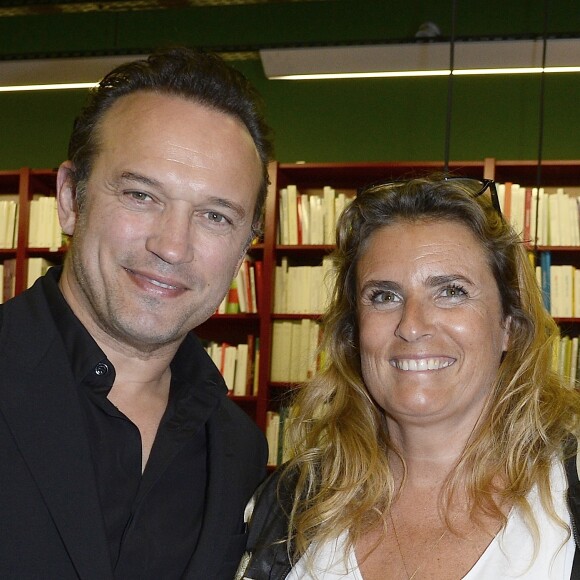 Vincent Pérez et Lisa Azuelos - Signature de l'ouvrage collectif "Ensemble contre la gynophobie" à la librairie "L'Ecume des Pages" à Paris, le 26 mai 2016. © Guirec Coadic/Bestimage26/05/2016 - Paris