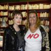 Lola Bessis et Lisa Azuelos - Signature de l'ouvrage collectif "Ensemble contre la gynophobie" à la librairie "L'Ecume des Pages" à Paris, le 26 mai 2016. © Guirec Coadic/Bestimage
