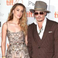 Amber Heard : "Johnny Depp m'a attrapée par les cheveux et poussée au sol"