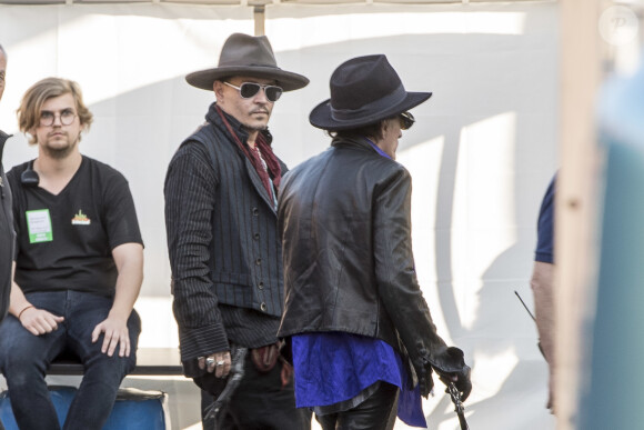 Johnny Depp se rendant au parc d'attractions "Gröna Lund" où il va donner un concert avec les Hollywood Vampires à Stockholm en Suède le 30 mai 2016.