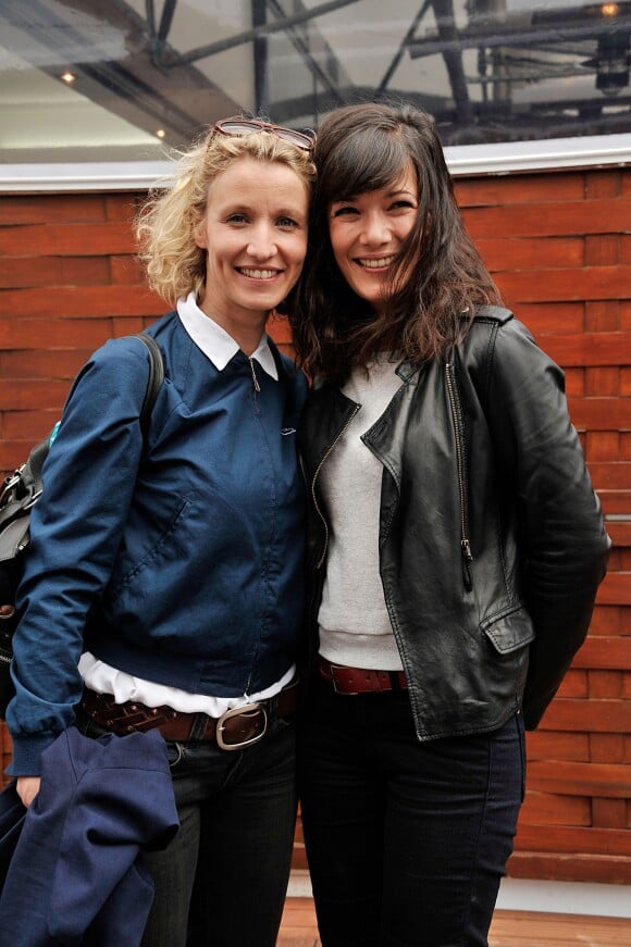 Alexandra Lamy, Mélanie Doutey à Roland Garros le 2 juin 2013.