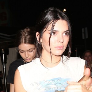 Kendall Jenner et Gigi Hadid quittent The Nice Guy à Los Angeles, le 2 juin 2016.