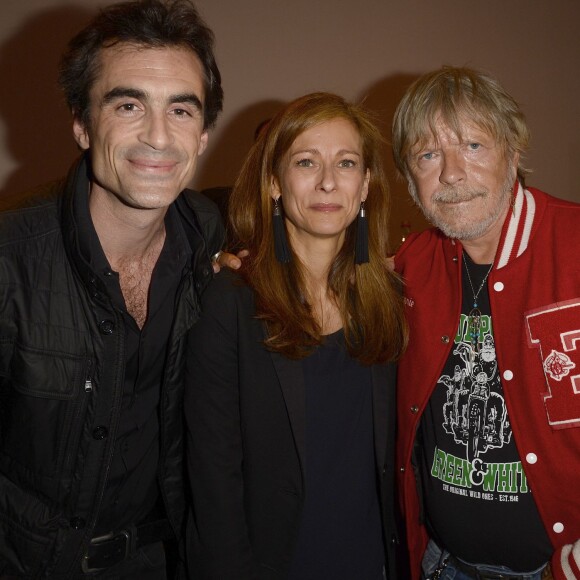 Semi-exclusif - Raphaël Enthoven, Anne Gravoin et Renaud au Théâtre du Châtelet à Paris le 6 juin 2016, à l'occasion du dernier concert de la tournée de Patrick Bruel hommage à Barbara, avec l'album Très souvent, je pense à vous. © Coadic Guirec / Bestimage