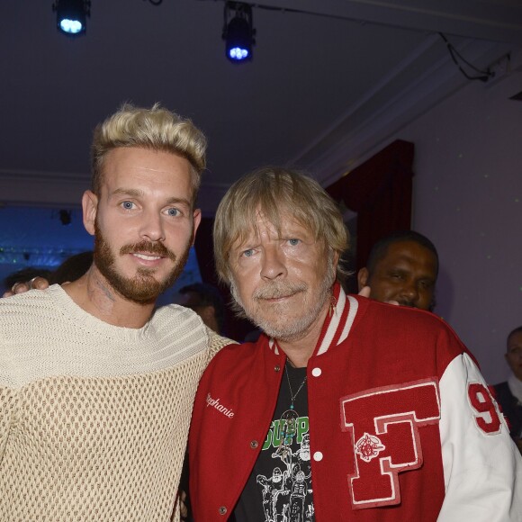 Semi-exclusif - M. Pokora et Renaud au Théâtre du Châtelet à Paris le 6 juin 2016, à l'occasion du dernier concert de la tournée de Patrick Bruel hommage à Barbara, avec l'album Très souvent, je pense à vous. © Coadic Guirec / Bestimage