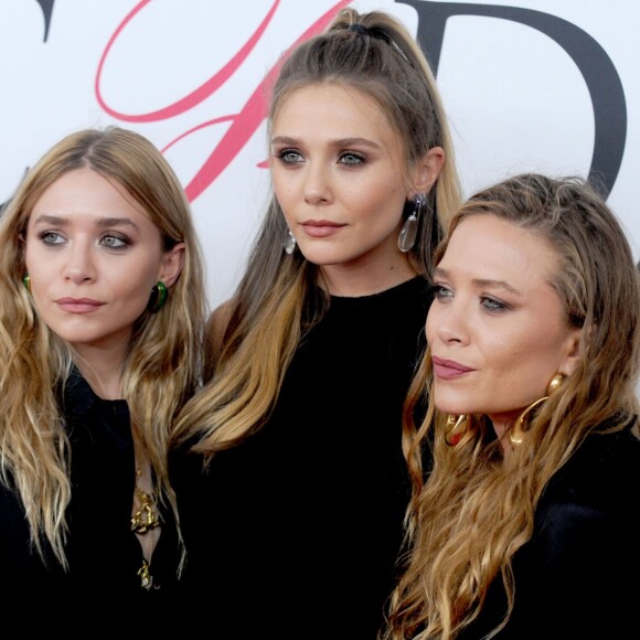 Ashley, Elizabeth et Mary-Kate Olsen aux CFDA Fashion Awards le 6 juin 2016 à New York