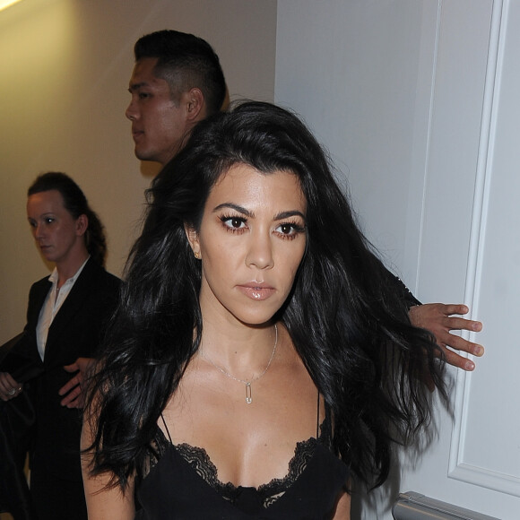 Kourtney Kardashian lors d'une soirée organisée chez Jimmy Carr à Londres, le 6 juin 2016.