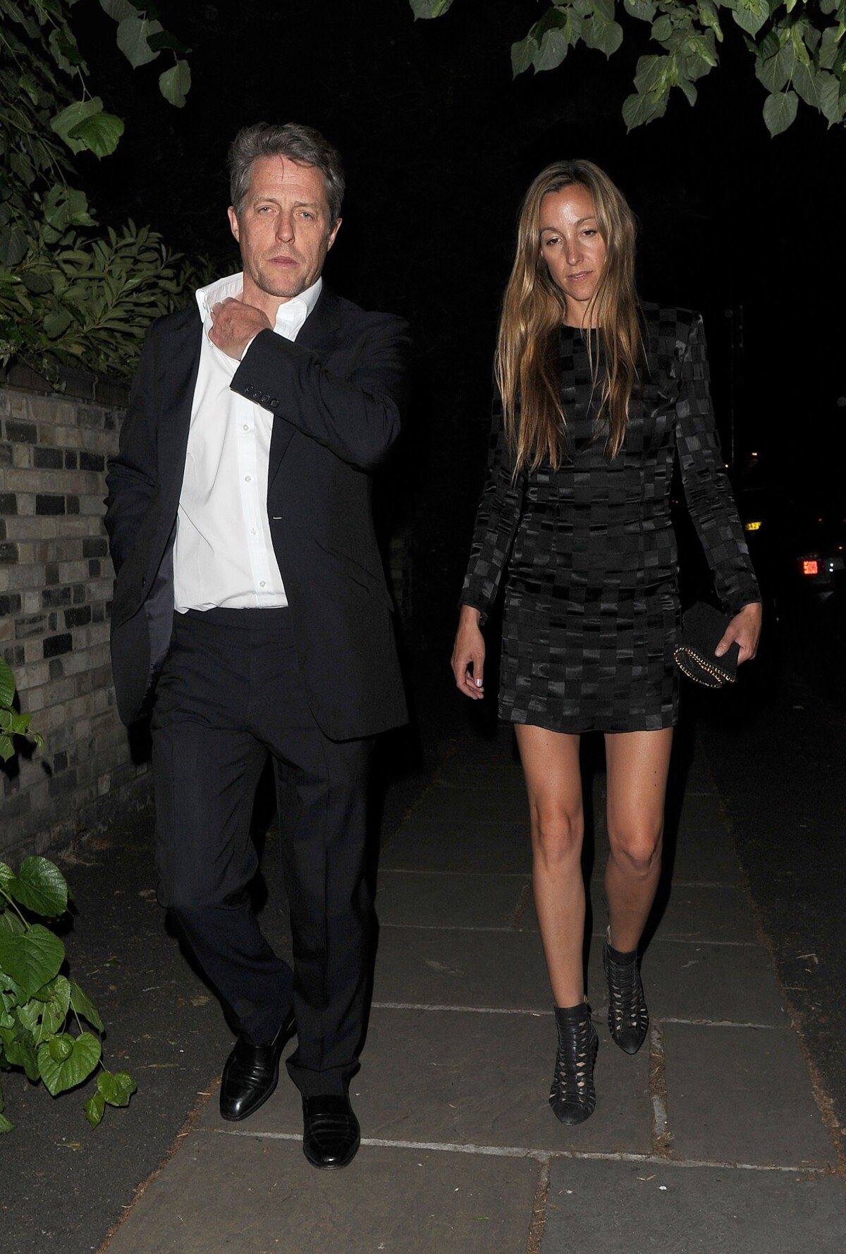 Photo Hugh Grant Et Sa Compagne Anna Elisabet Eberstein Lors D Une