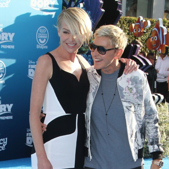 Ellen Degeneres et sa femme Portia de Rossi - Avant-première de Le Monde de Dory au théâtre El Capitan à Hollywood, le 8 juin 2016