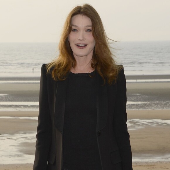 Carla Bruni-Sarkozy - Dîner d'ouverture au profit de l'association "Enfants du soleil" pendant le 30ème Festival du film de Cobourg en France le 9 juin 2016. © Coadic Guirec/Bestimage