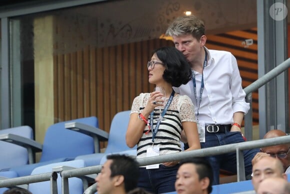 Fleur Pellerin et son époux Laurent Olléon au match d'ouverture de l'Euro 2016, France-Roumanie au Stade de France, le 10 juin 2016. © Cyril Moreau/Bestimage