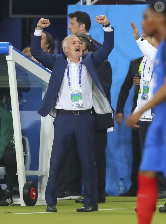 Didier Deschamps au match d'ouverture de l'Euro 2016, France-Roumanie au Stade de France, le 10 juin 2016.10/06/2016 - Saint-Denis