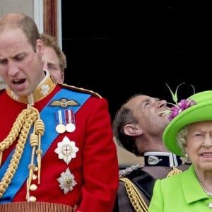 Kate Catherine Middleton, duchesse de Cambridge, la princesse Charlotte, le prince George, le prince William, la reine Elisabeth II d'Angleterre - La famille royale d'Angleterre au balcon du palais de Buckingham lors de la parade "Trooping The Colour" à l'occasion du 90ème anniversaire de la reine. Le 11 juin 2016  London , 11-06-2016 - Queen Elizabeth celebrates her 90th birthday at Trooping the Colour.11/06/2016 - Londres