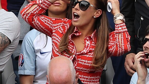 Euro 2016 : Coleen Rooney et les wag anglaises, à fond derrière leurs joueurs