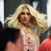 Kesha arrive à l'aéroport de LAX à Los Angeles pour prendre l'avion, le 10 janvier 2016