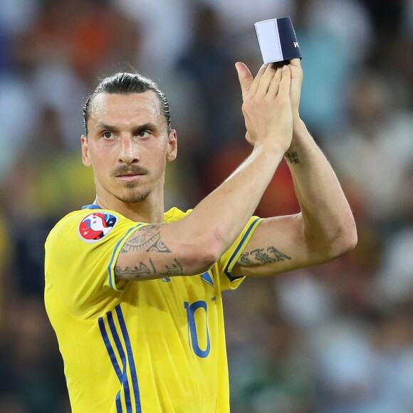 Zlatan Ibrahimovic au match de l'Euro 2016 Suède-Belgique au stade Allianz Riviera à Nice. C'est le dernier match de Zlatan Ibrahimovic sous les couleurs de la Suède, il prend sa retraite internationale. Nice, le 22 juin 2016. © Cyril Moreau/Bestimage