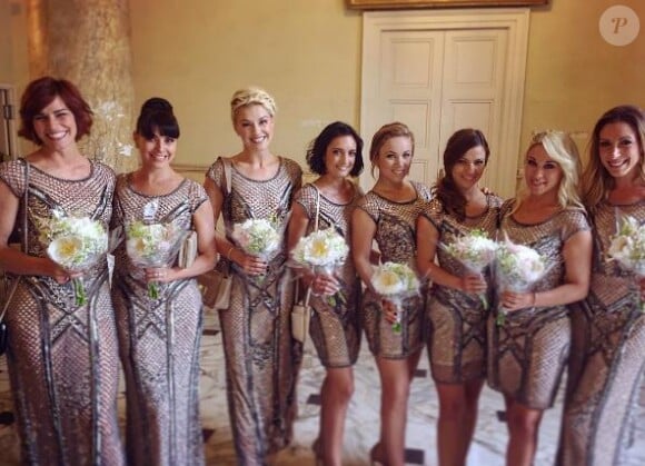 Fauve Hautot, Candice Pascal, Katrina Patchett, Coco Licata, Emmanuelle Berne, Denitsa Ikonomova et Silvia Notargiacomo demoiselles d'honneur d'Alizée pour son mariage en Corse, le 18 juin 2016