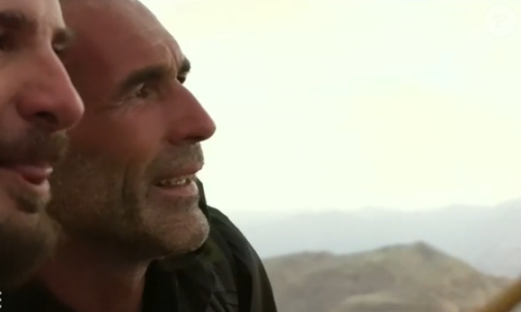 Michaël Youn dans "À l'état sauvage", diffusée le 28 juin sur M6. Il a parcouru 150 kilomètres en Namibie aux côtés de l'aventurier Mike Horn.