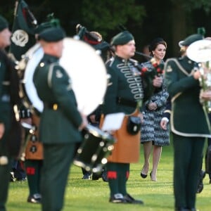 Le prince Harry, Kate Catherine Middleton, duchesse de Cambridge, et le prince William, duc de Cambridge - La famille royale d'Angleterre lors des commémorations du centenaire de la Bataille de la Somme à Thiepval. Le 30 juin 2016