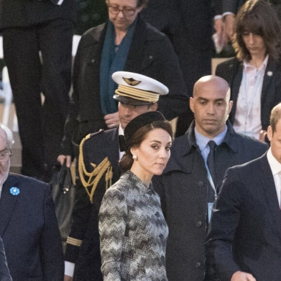 Le prince Harry, Kate Catherine Middleton, duchesse de Cambridge, et le prince William, duc de Cambridge - La famille royale d'Angleterre lors des commémorations du centenaire de la Bataille de la Somme à Thiepval. Le 30 juin 2016